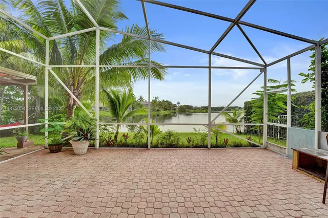 $749,900 | 1947 Northwest 130th Avenue, Pembroke Pines, FL 33028