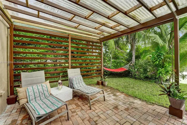 $749,900 | 1947 Northwest 130th Avenue, Pembroke Pines, FL 33028