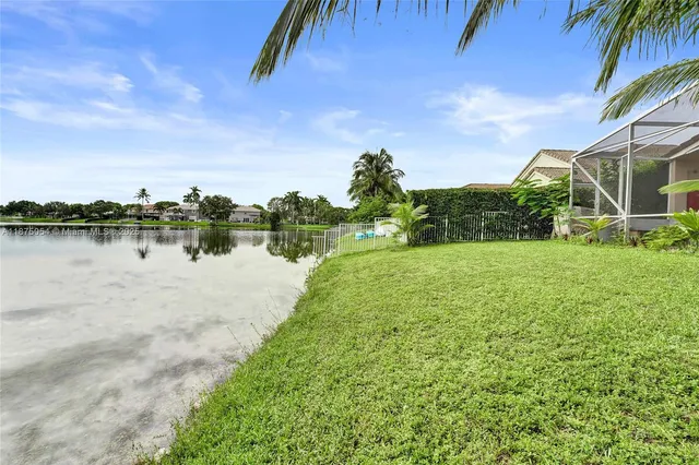 $749,900 | 1947 Northwest 130th Avenue, Pembroke Pines, FL 33028