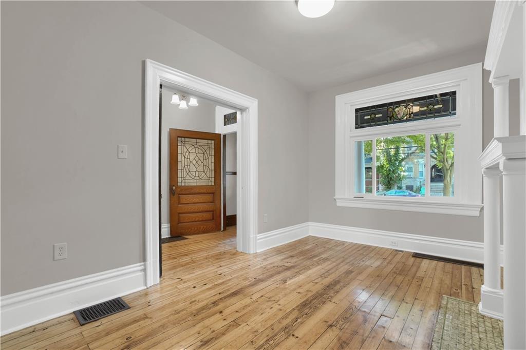 224 South Mathilda Street Pittsburgh, PA 15224 - Photo 6 of 25 Gallery Image 6