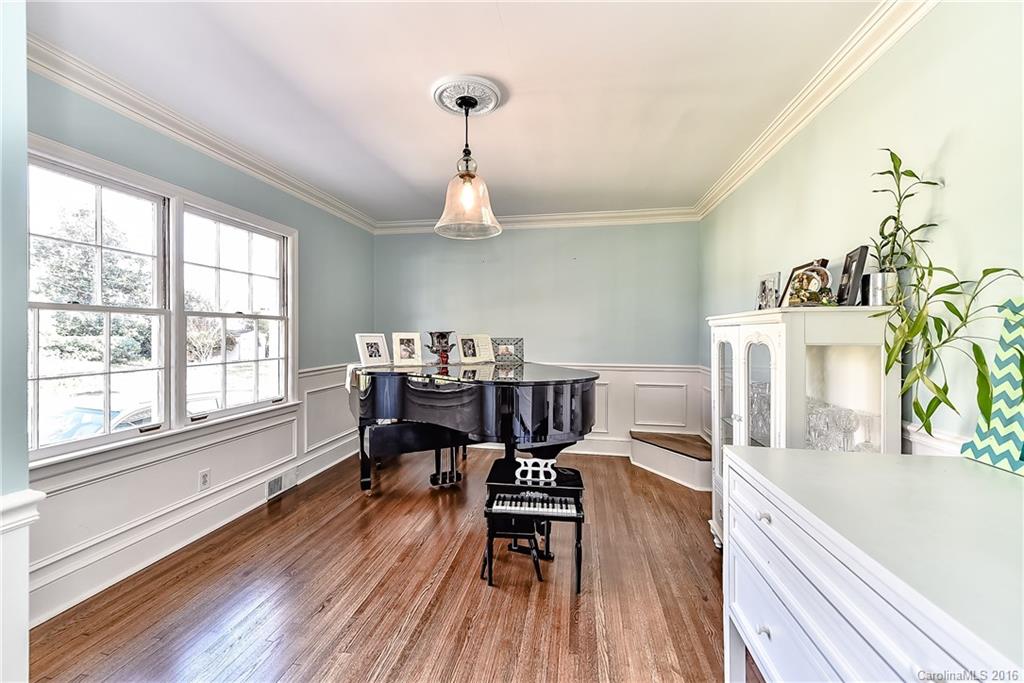 3401 Mountainbrook Road Charlotte, NC 28210 - Photo 5 of 24 Gallery Image 5