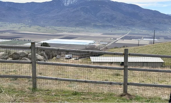 $645,000 | Undisclosed Address, Tehachapi, CA 93561