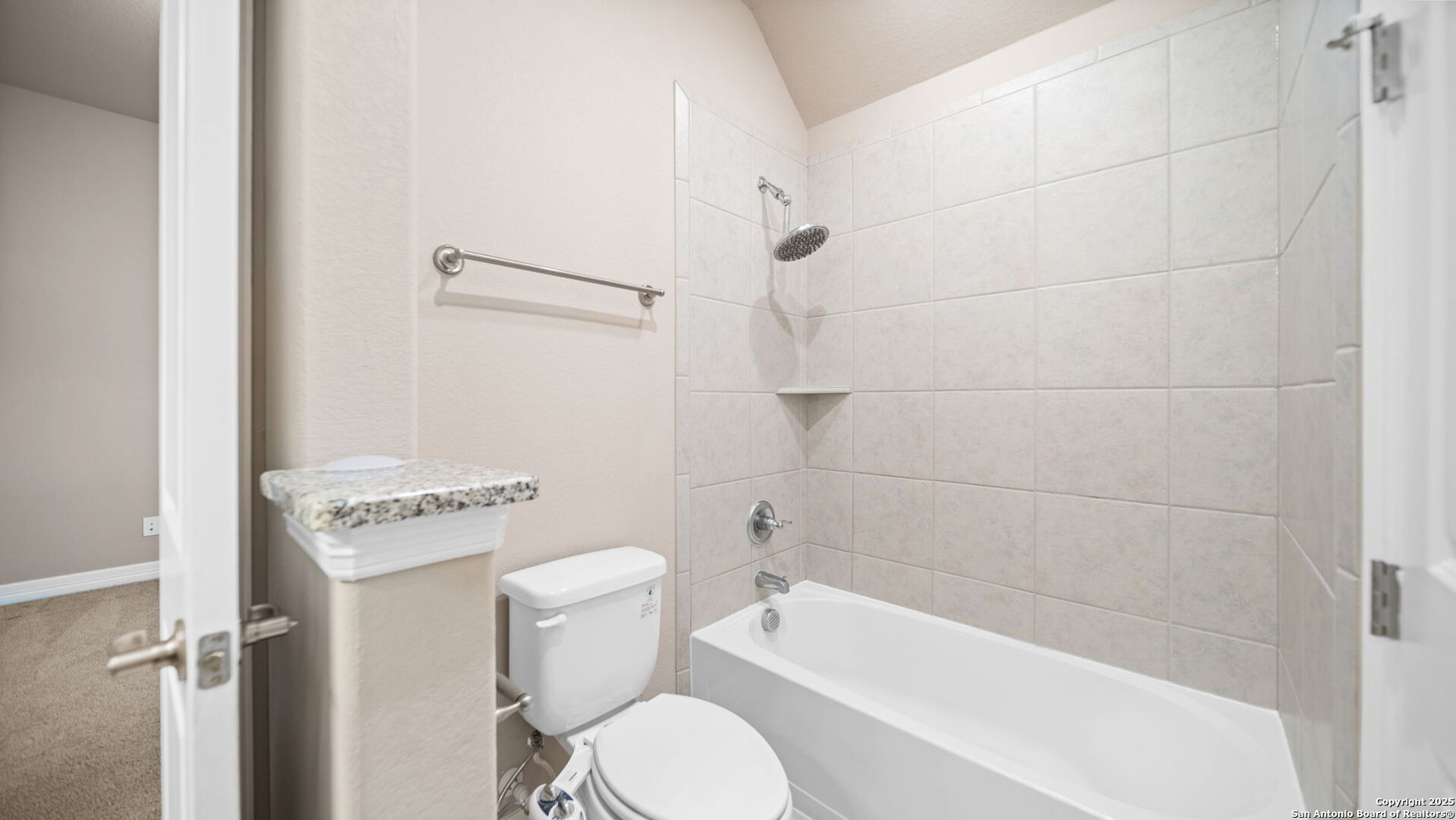 287 Cascade Trail Castroville, TX 78009 - Photo 26 of 44