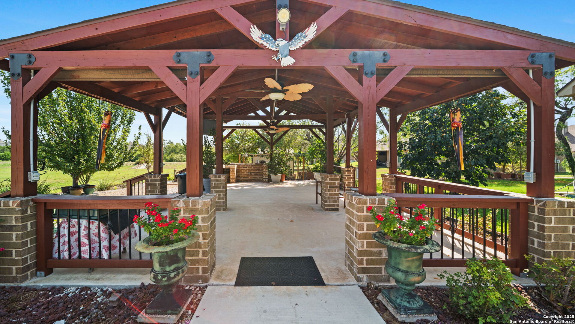 287 Cascade Trail Castroville, TX 78009 - Photo 40 of 44