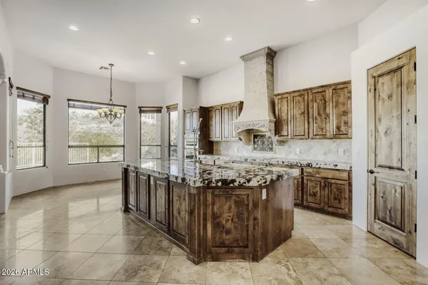 $950,000 | 1642 West Mandalay Lane, Phoenix, AZ 85023