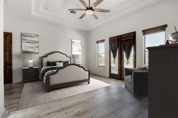 $950,000 | 1642 West Mandalay Lane, Phoenix, AZ 85023