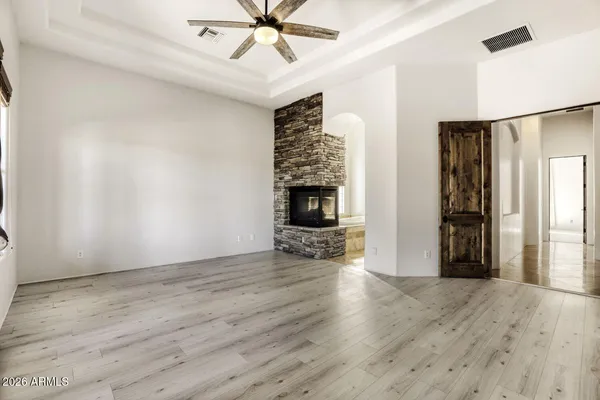 $950,000 | 1642 West Mandalay Lane, Phoenix, AZ 85023