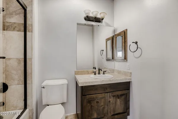 $950,000 | 1642 West Mandalay Lane, Phoenix, AZ 85023