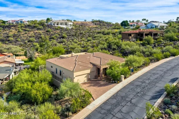 $950,000 | 1642 West Mandalay Lane, Phoenix, AZ 85023