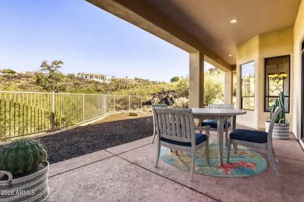 $950,000 | 1642 West Mandalay Lane, Phoenix, AZ 85023