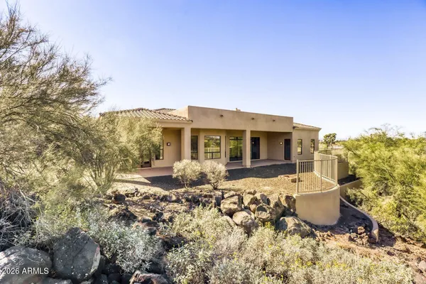 $950,000 | 1642 West Mandalay Lane, Phoenix, AZ 85023