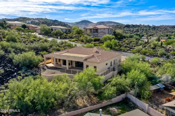 $950,000 | 1642 West Mandalay Lane, Phoenix, AZ 85023