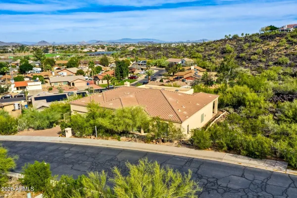 $950,000 | 1642 West Mandalay Lane, Phoenix, AZ 85023