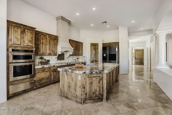 $950,000 | 1642 West Mandalay Lane, Phoenix, AZ 85023