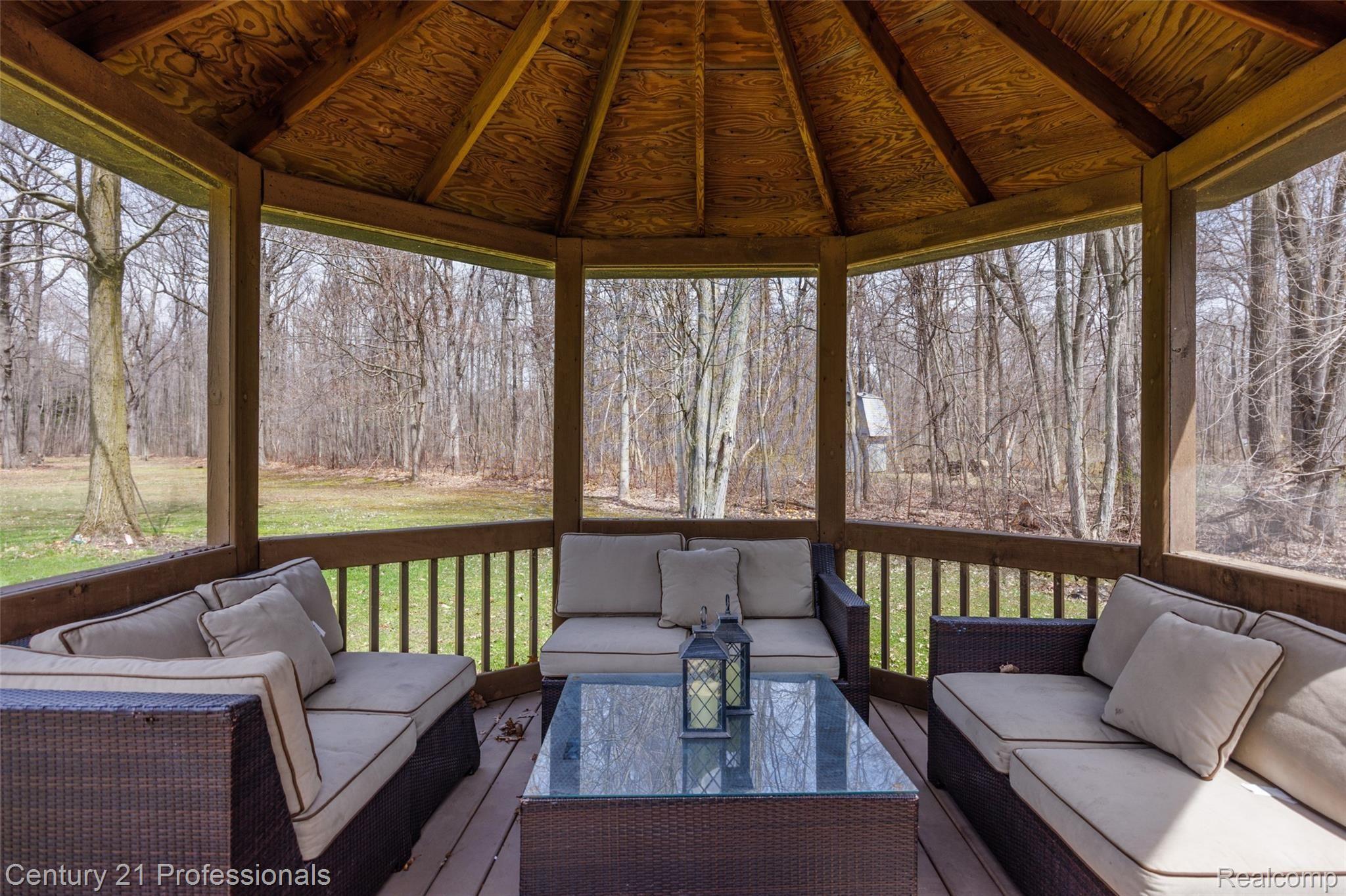 40760 Harris Road Belleville, MI 48111 - Photo 32 of 41 40760 Harris-32.jpg