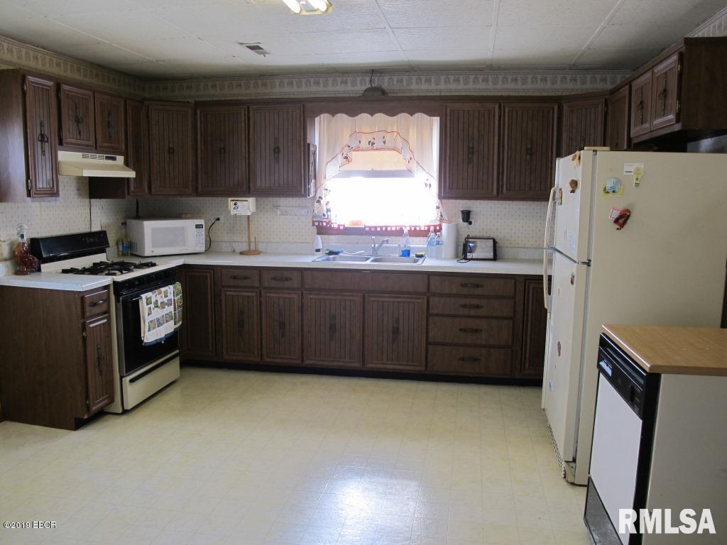 10959 Cedar Grove Road Marion, IL 62959 - Photo 11 of 30
