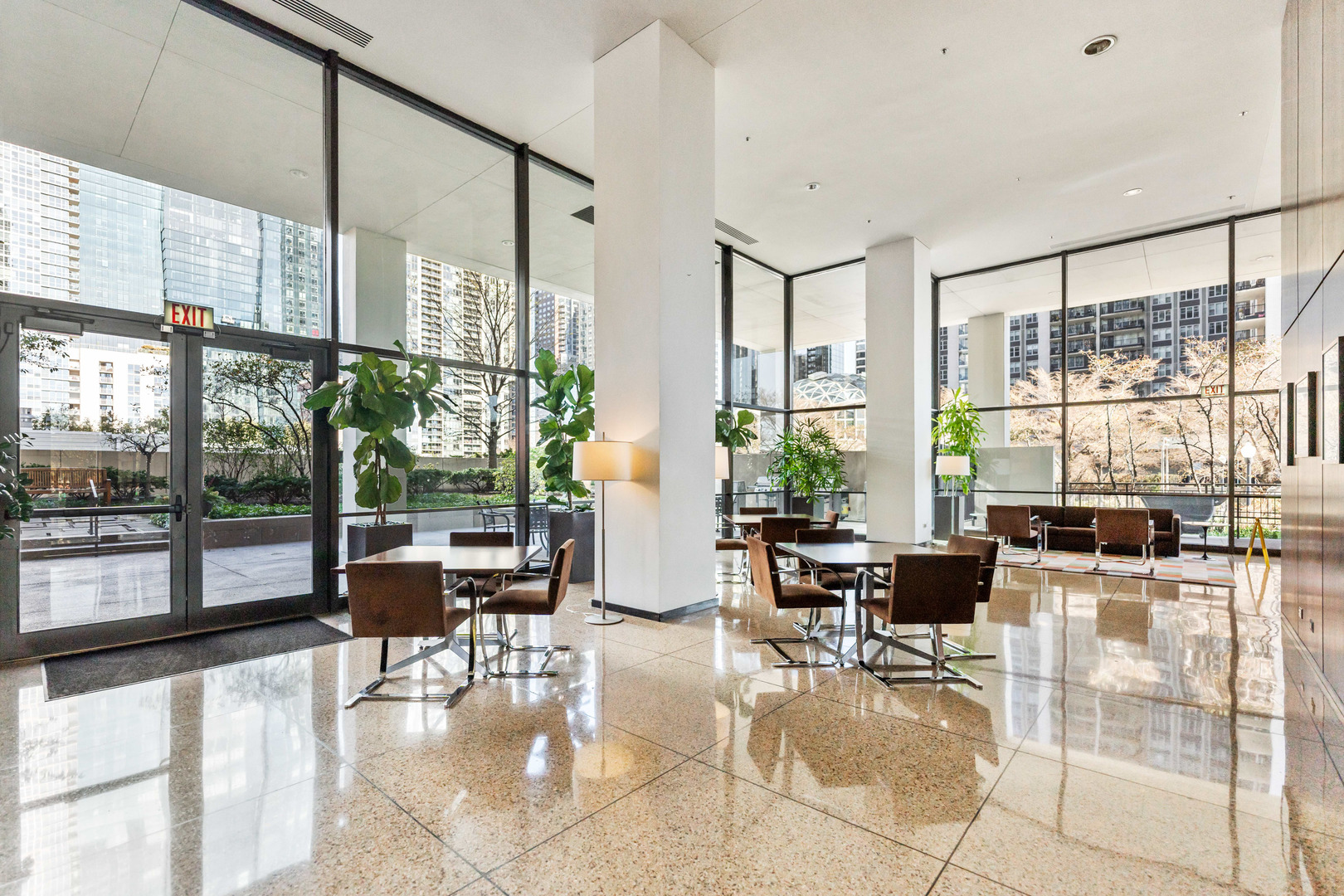 360 East Randolph Street, Unit 2102 Chicago, IL 60601 - Photo 28 of 38
