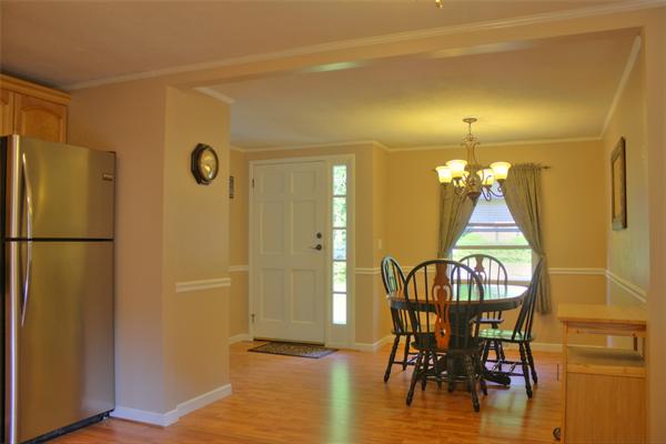 46 Goldthwaite Road Northbridge, MA 01588 - Photo 9 of 17