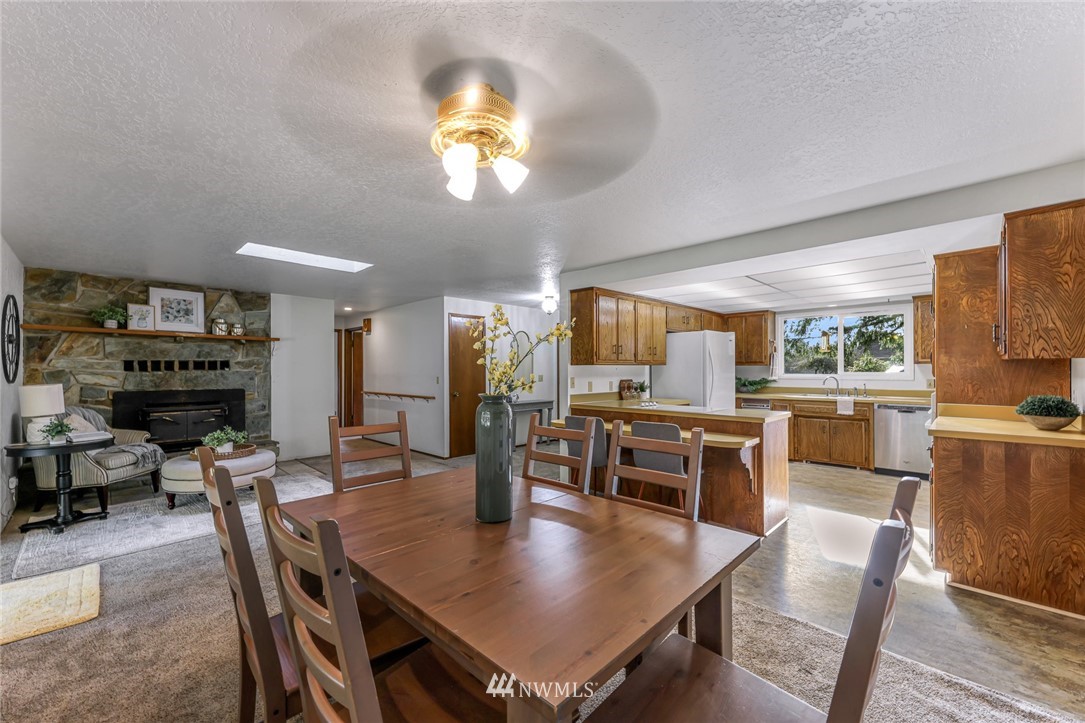 1844 Matz Road Ferndale, WA 98248 - Photo 7 of 39 a view of a dining room with furniture