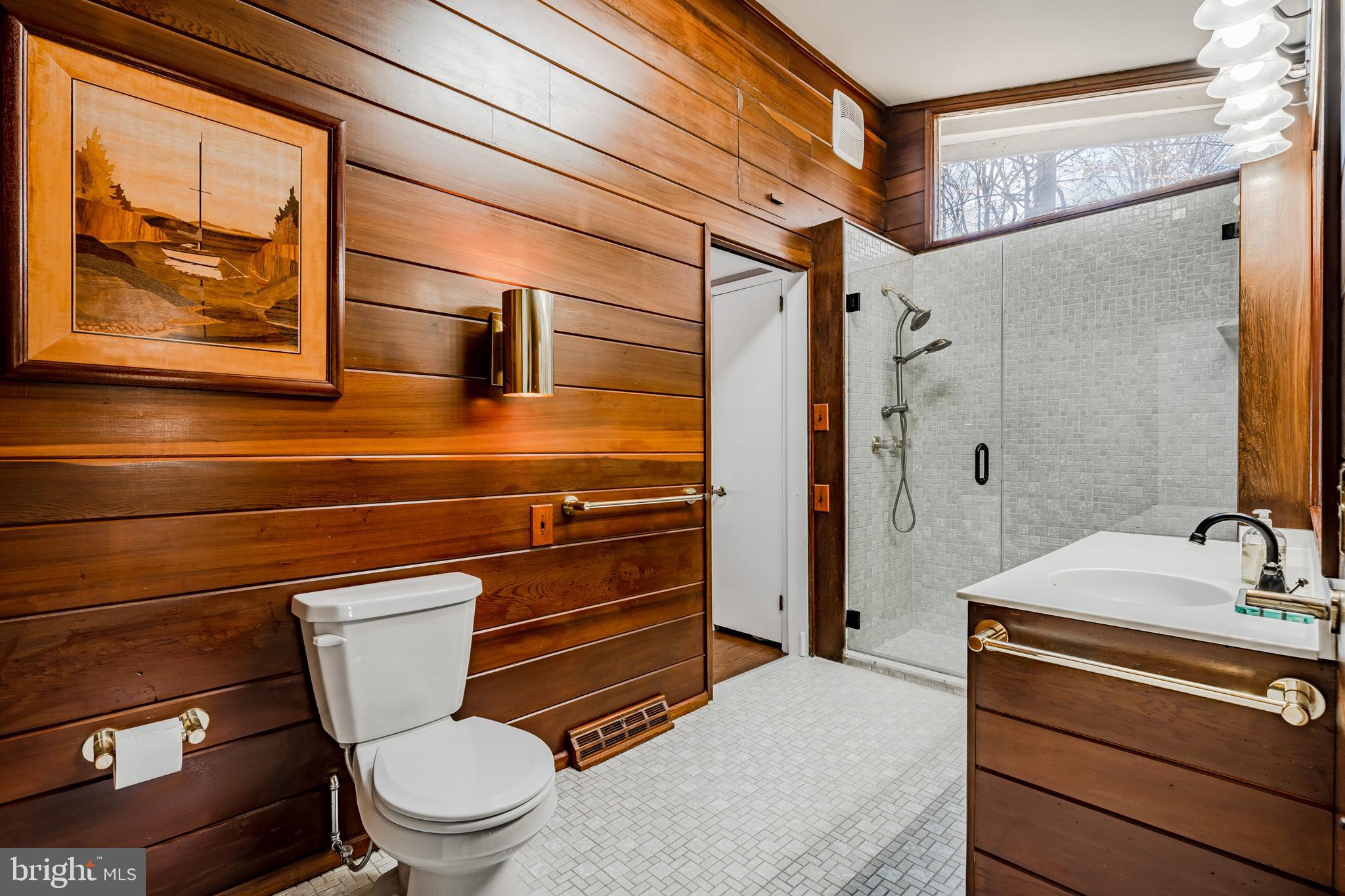 75 Elfman Drive Doylestown, PA 18901 - Photo 20 of 44 Updated Bath w/ Wood Planked Wall