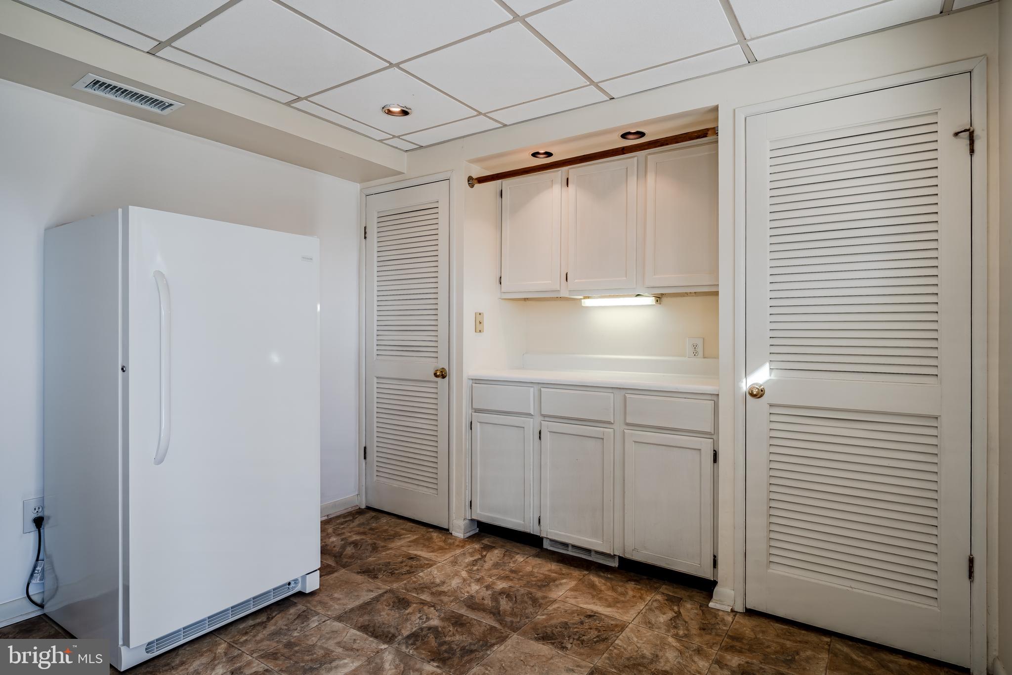 75 Elfman Drive Doylestown, PA 18901 - Photo 29 of 44 Laundry Room w/ Folding Station