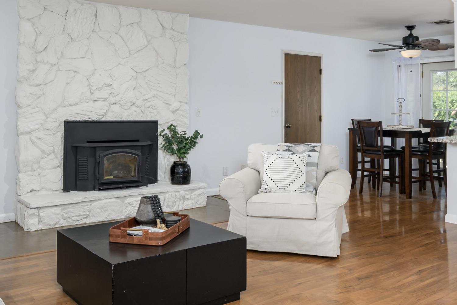 4627 El Dorado Road El Dorado, CA 95623 - Photo 4 of 33