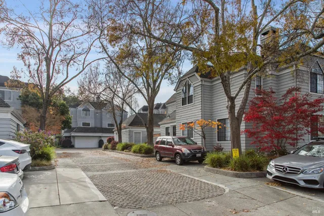 $7,000 | 93 Ashford Avenue, Mill Valley, CA 94941