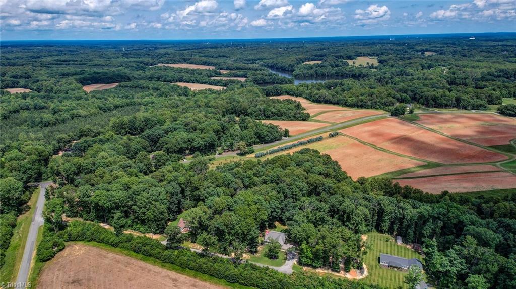 150 Bud Road Reidsville, NC 27320 - Photo 5 of 39 Gallery Image 5