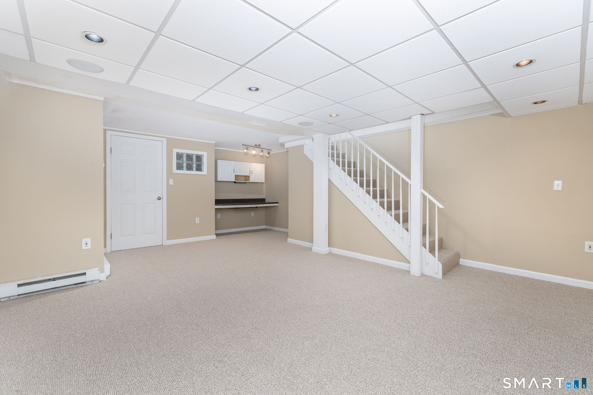 1 Abbott Road, Unit 82 Ellington, CT 06029 - Photo 20 of 33