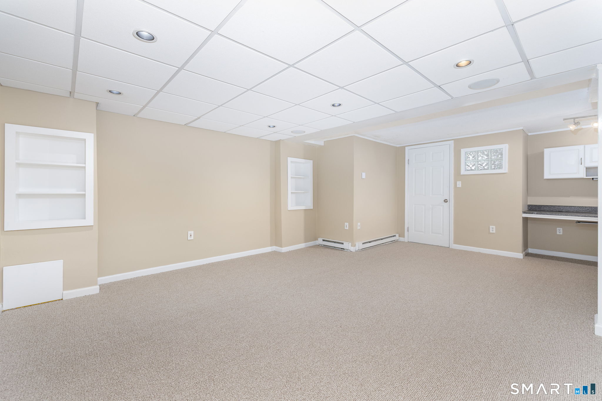 1 Abbott Road, Unit 82 Ellington, CT 06029 - Photo 24 of 33