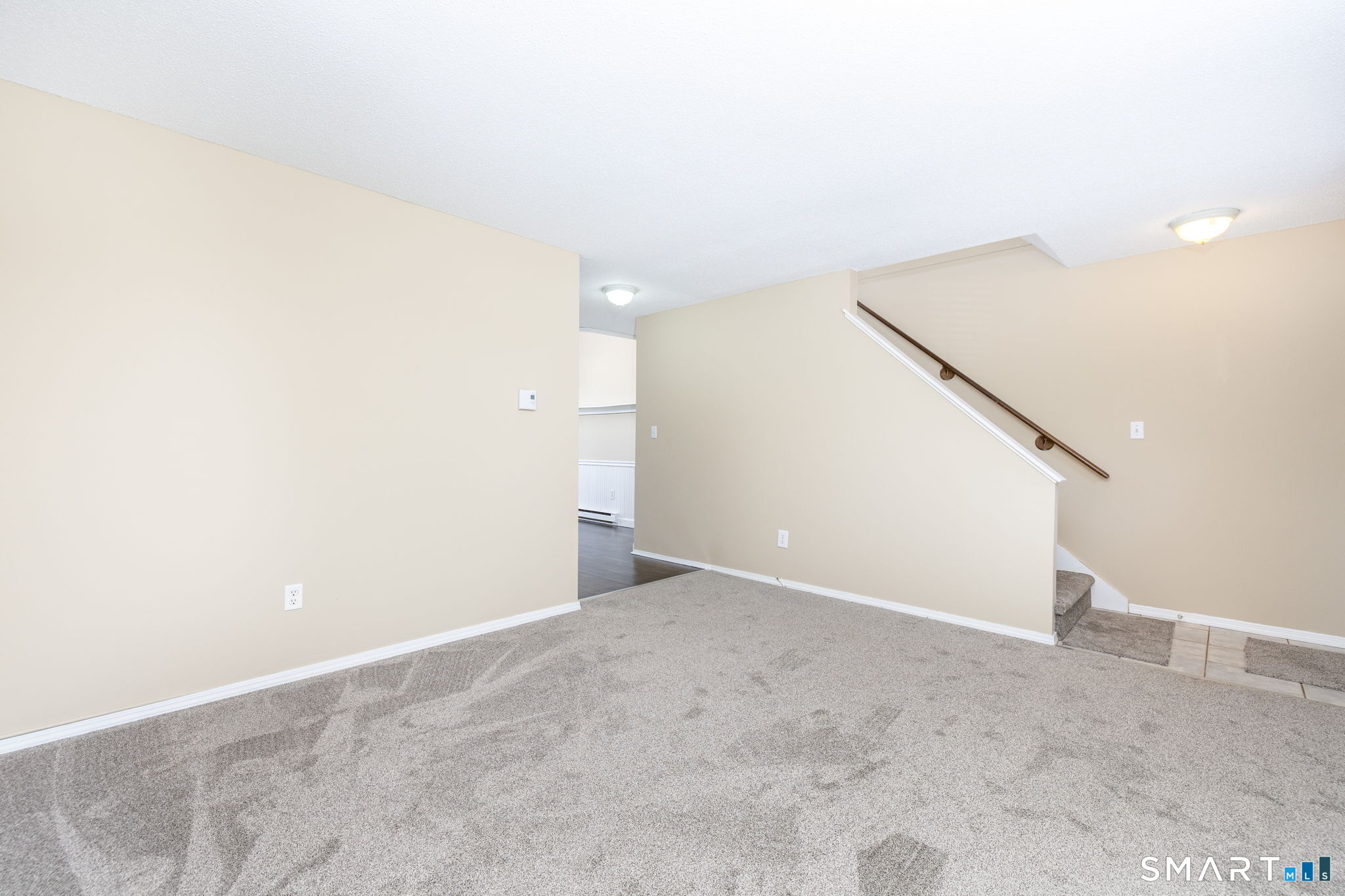 1 Abbott Road, Unit 82 Ellington, CT 06029 - Photo 5 of 33