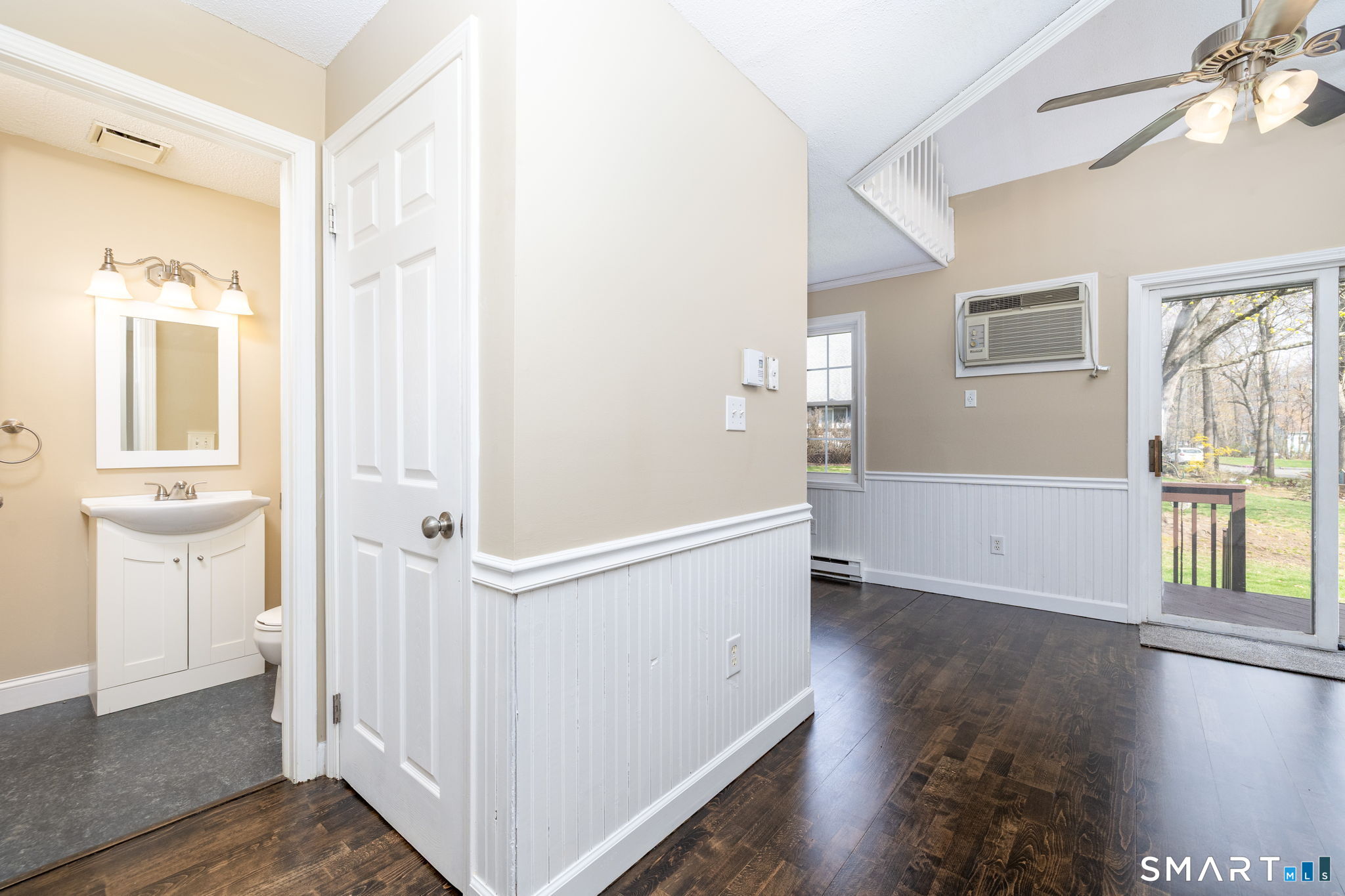 1 Abbott Road, Unit 82 Ellington, CT 06029 - Photo 8 of 33