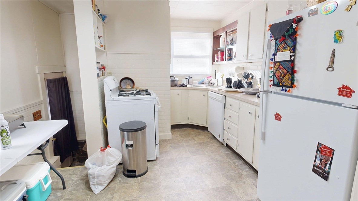 1127 South 21st Street Decatur, IL 62521 - Photo 5 of 13 Gallery Image 5