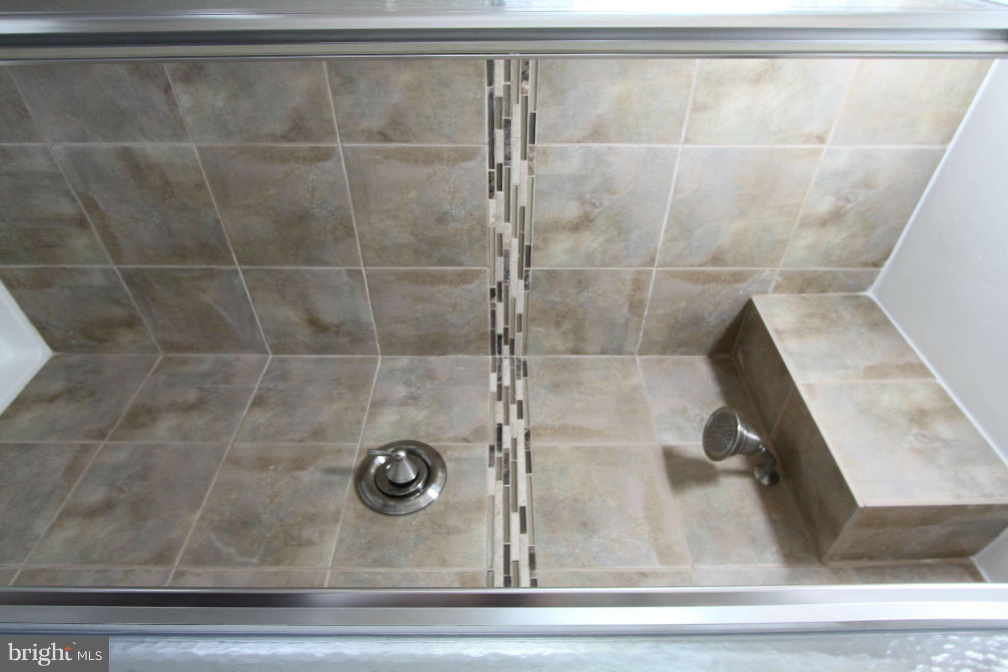 1020 Marksworth Road Baltimore, MD 21228 - Photo 25 of 30 Bath
