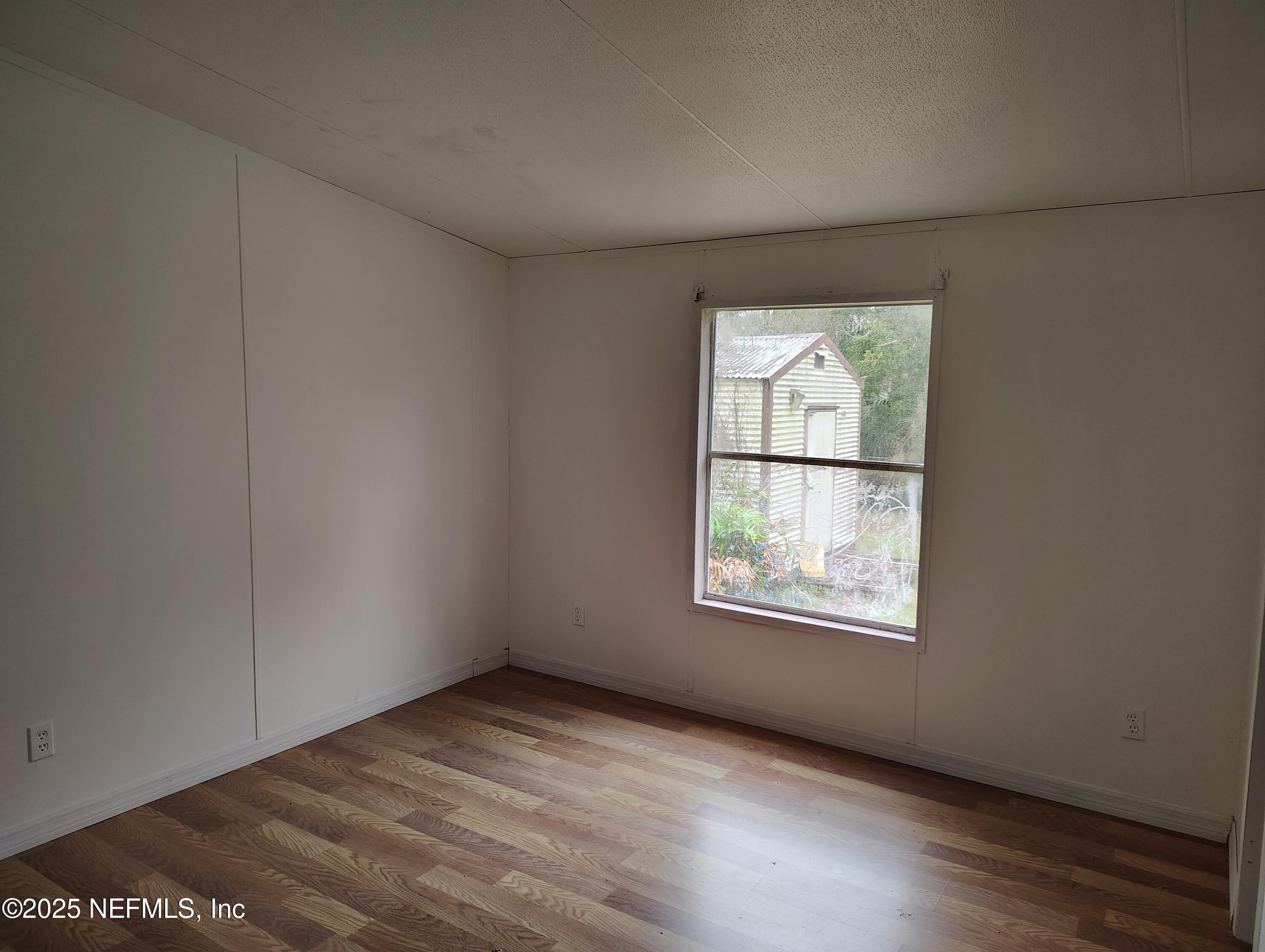 107 Peebles Road Interlachen, FL 32148 - Photo 11 of 41 Bedroom 2