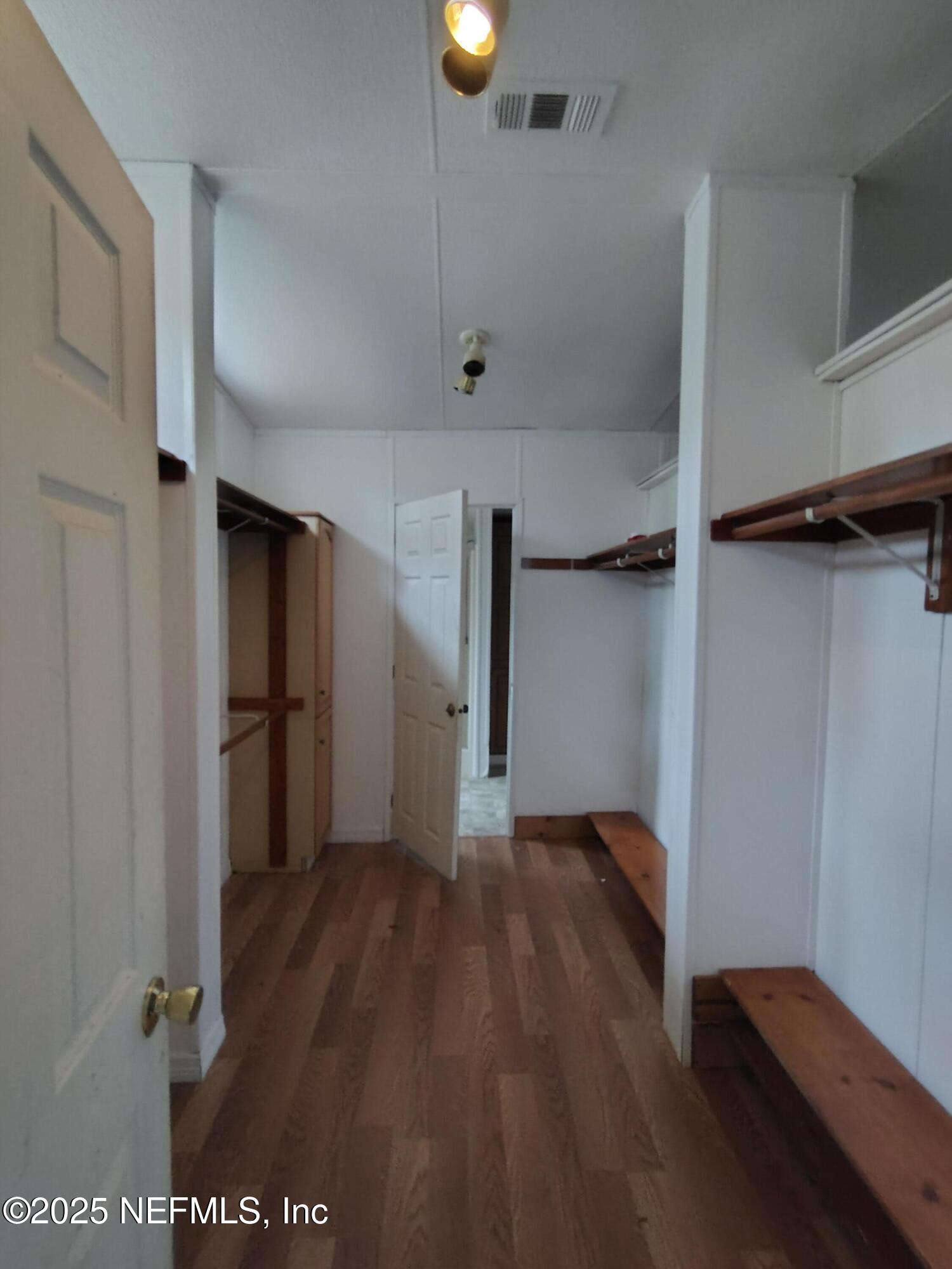 107 Peebles Road Interlachen, FL 32148 - Photo 21 of 41 Walk through closet Master