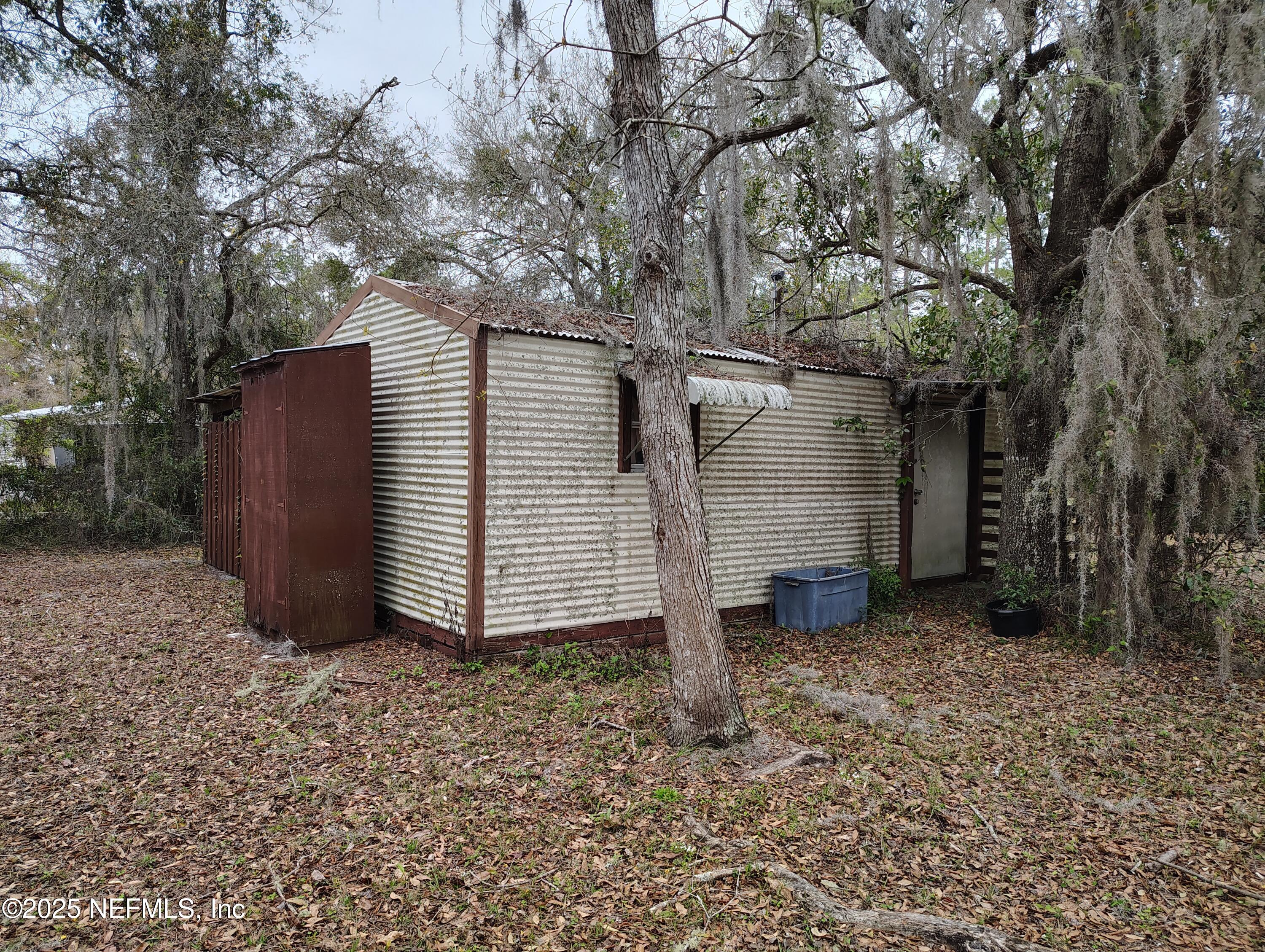 107 Peebles Road Interlachen, FL 32148 - Photo 23 of 41 Shed 1