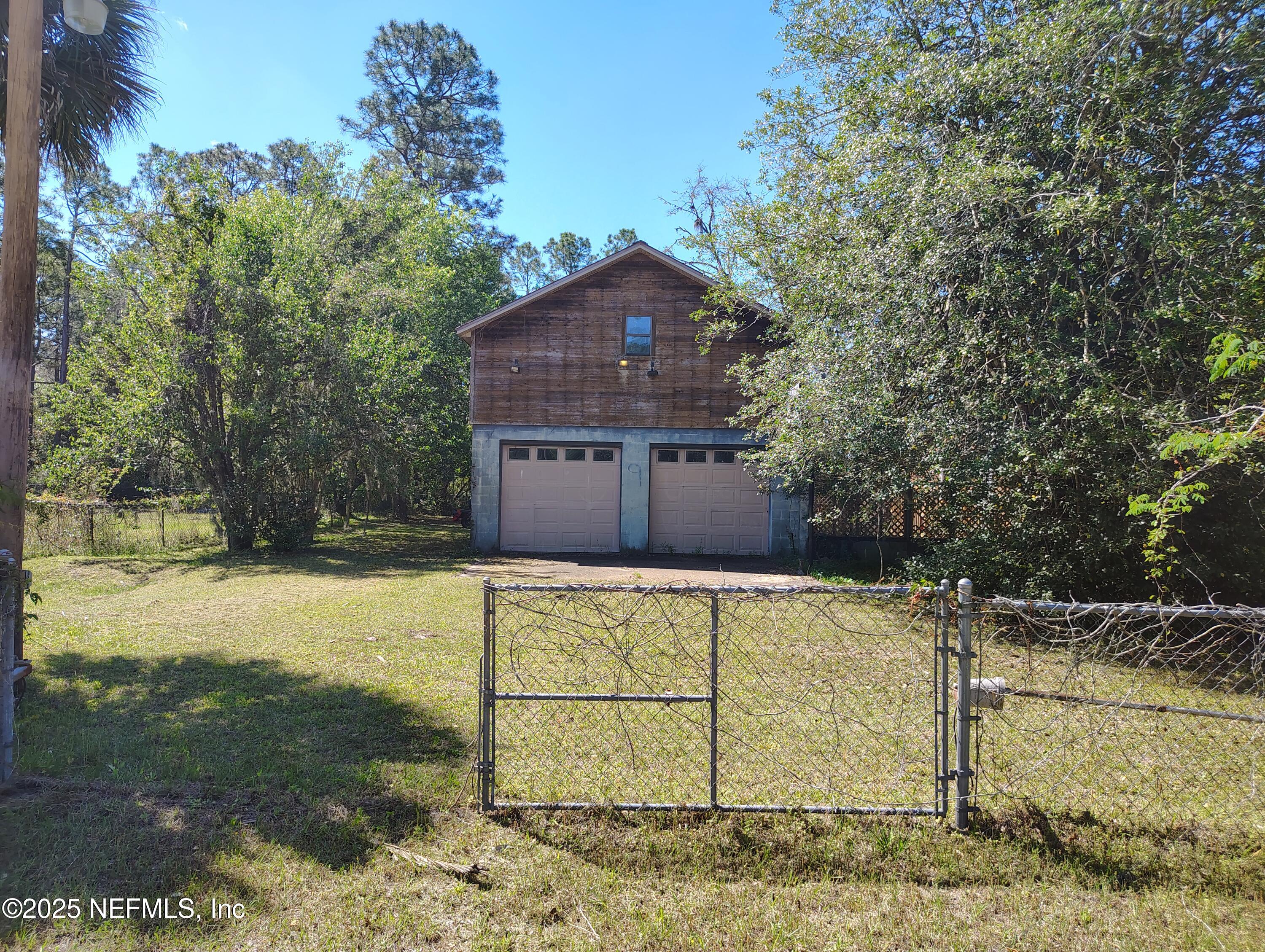 107 Peebles Road Interlachen, FL 32148 - Photo 28 of 41 IMG_20250405_113334824_HDR