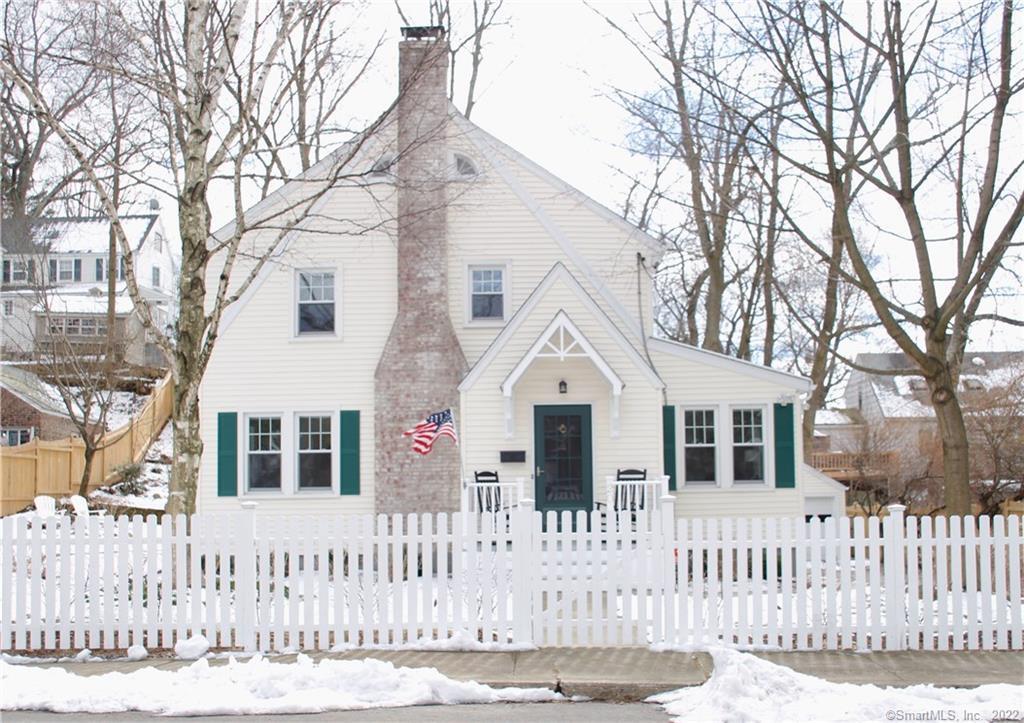 20 Melbourne Road Norwalk, CT 06851 - Photo 1 of 1 Welcome to 20 Melbourne Road! Beautifully maintained 1920's colonial located in popular in-town neighborhood filled with unique, vintage homes. Walk to the Norwalk River & East Norwalk train station!