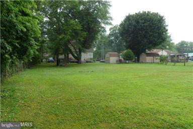 6041 Rosedale Drive King George, VA 22485 - Photo 6 of 6 Huge, Level Backyard!