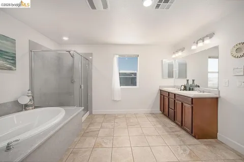 $849,000 | 2371 Cornwall Avenue, Manteca, CA 95337