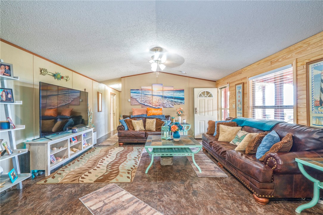 312 Kring Road Aransas Pass, TX 78336 - Photo 28 of 39