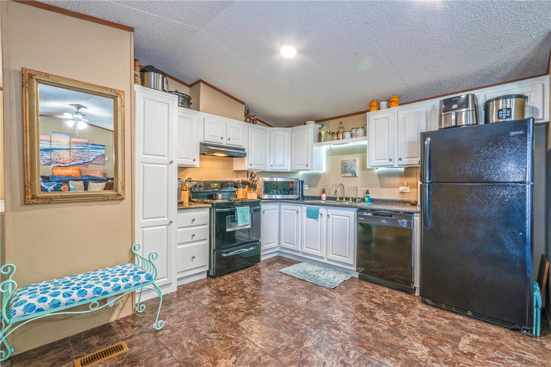 312 Kring Road Aransas Pass, TX 78336 - Photo 29 of 39