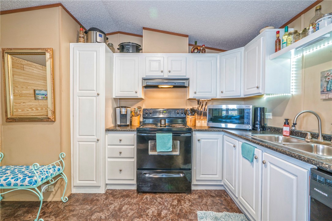 312 Kring Road Aransas Pass, TX 78336 - Photo 32 of 39