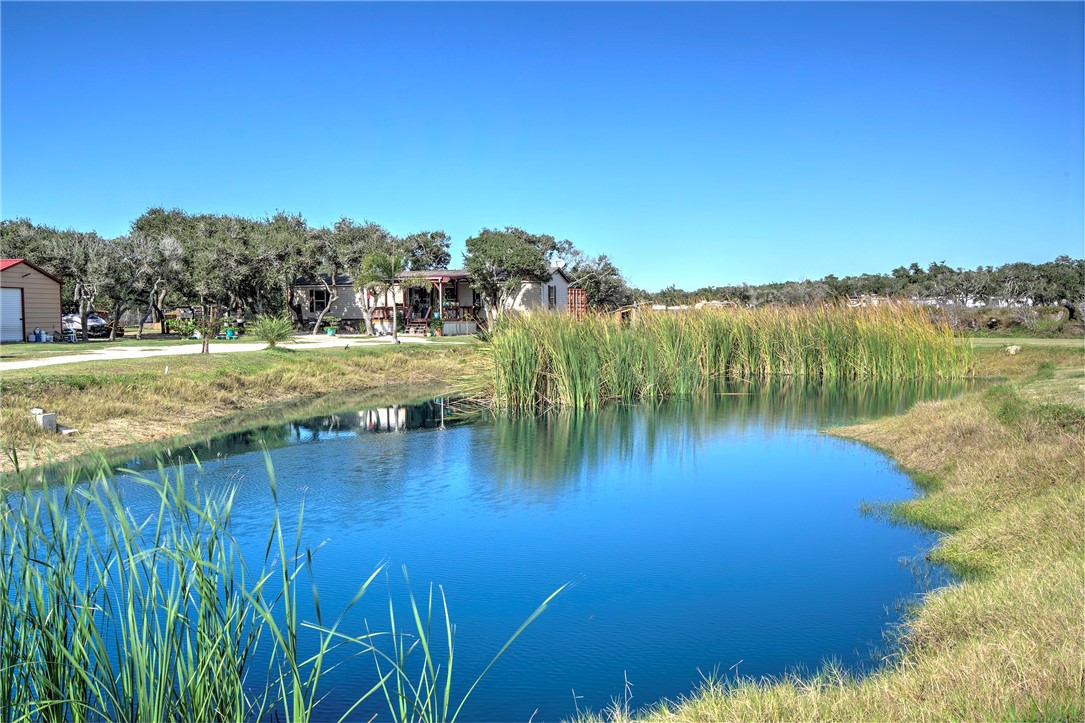 312 Kring Road Aransas Pass, TX 78336 - Photo 6 of 39