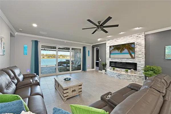 $699,999 | 12338 51st Street East, Parrish, FL 34219