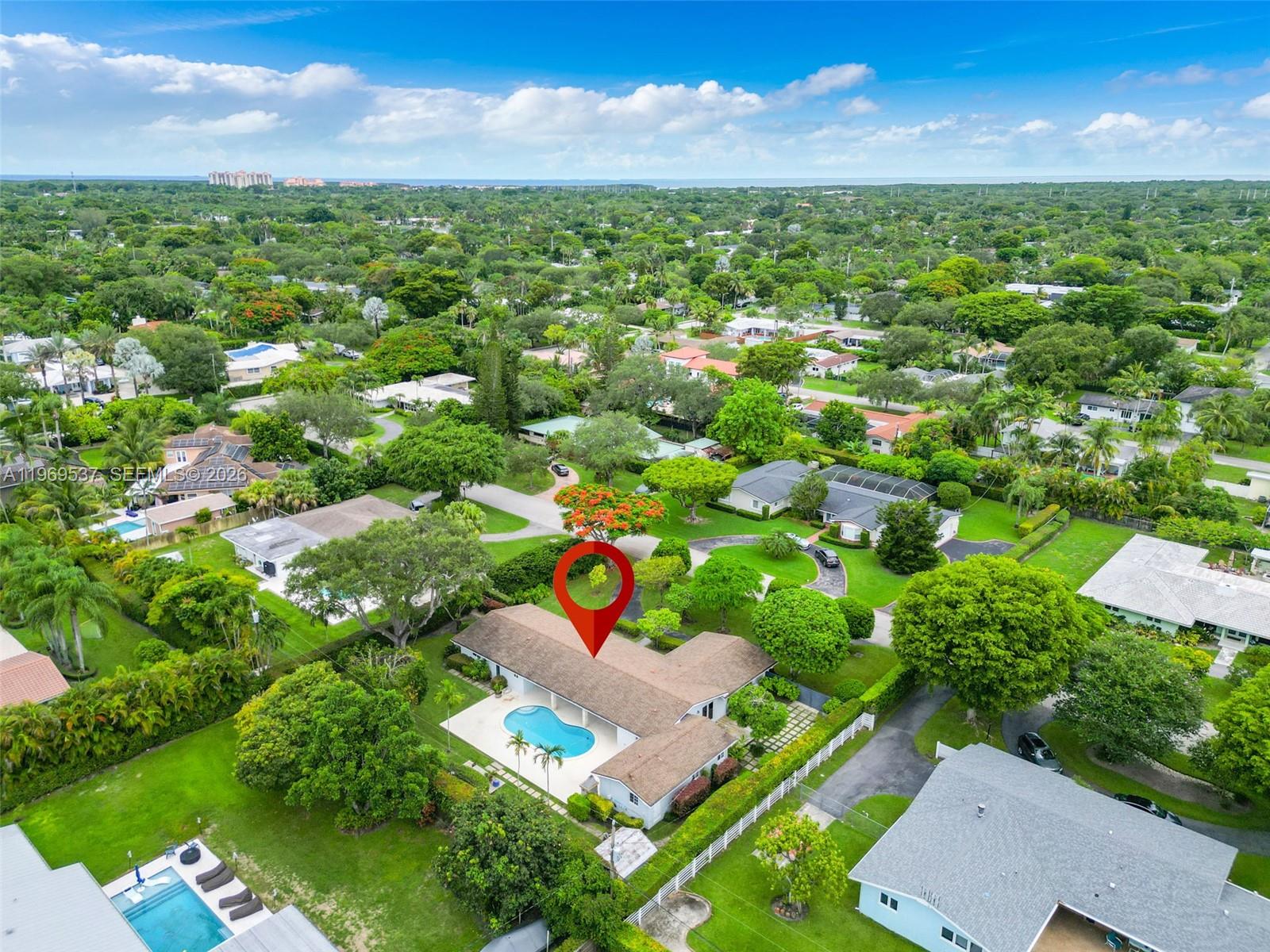 7451 Southwest 133rd Street Pinecrest, FL 33156 - Photo 2 of 36
