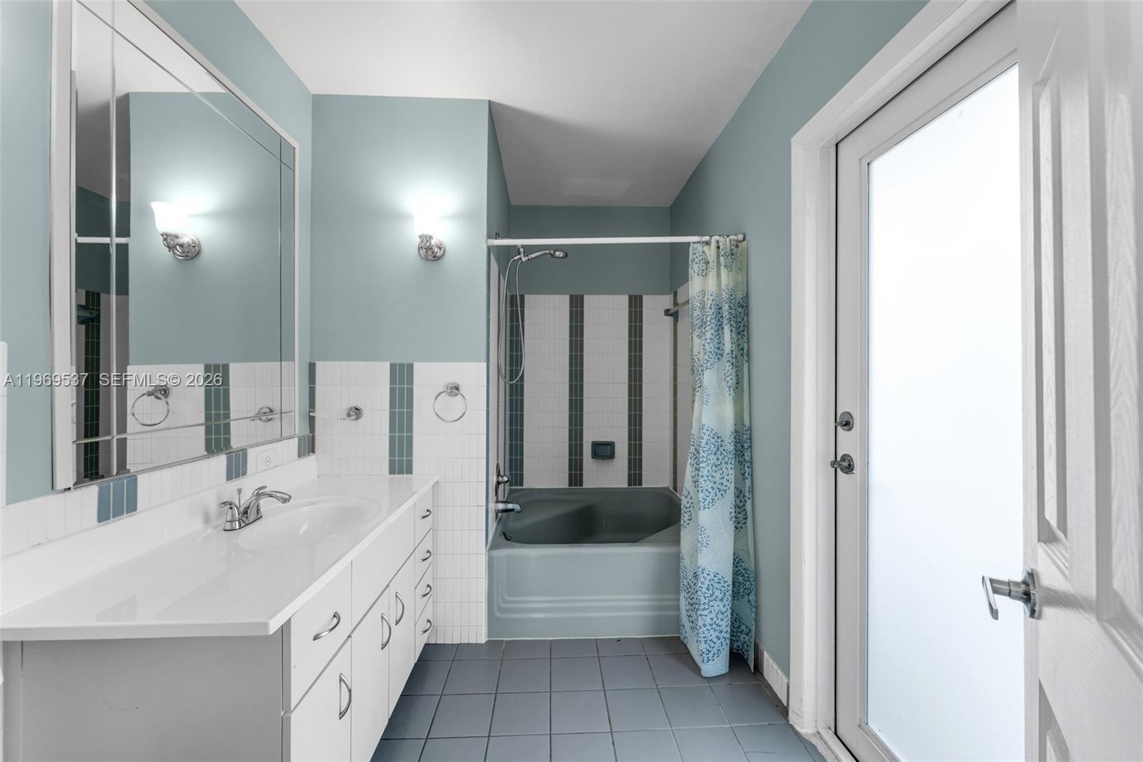 7451 Southwest 133rd Street Pinecrest, FL 33156 - Photo 27 of 36