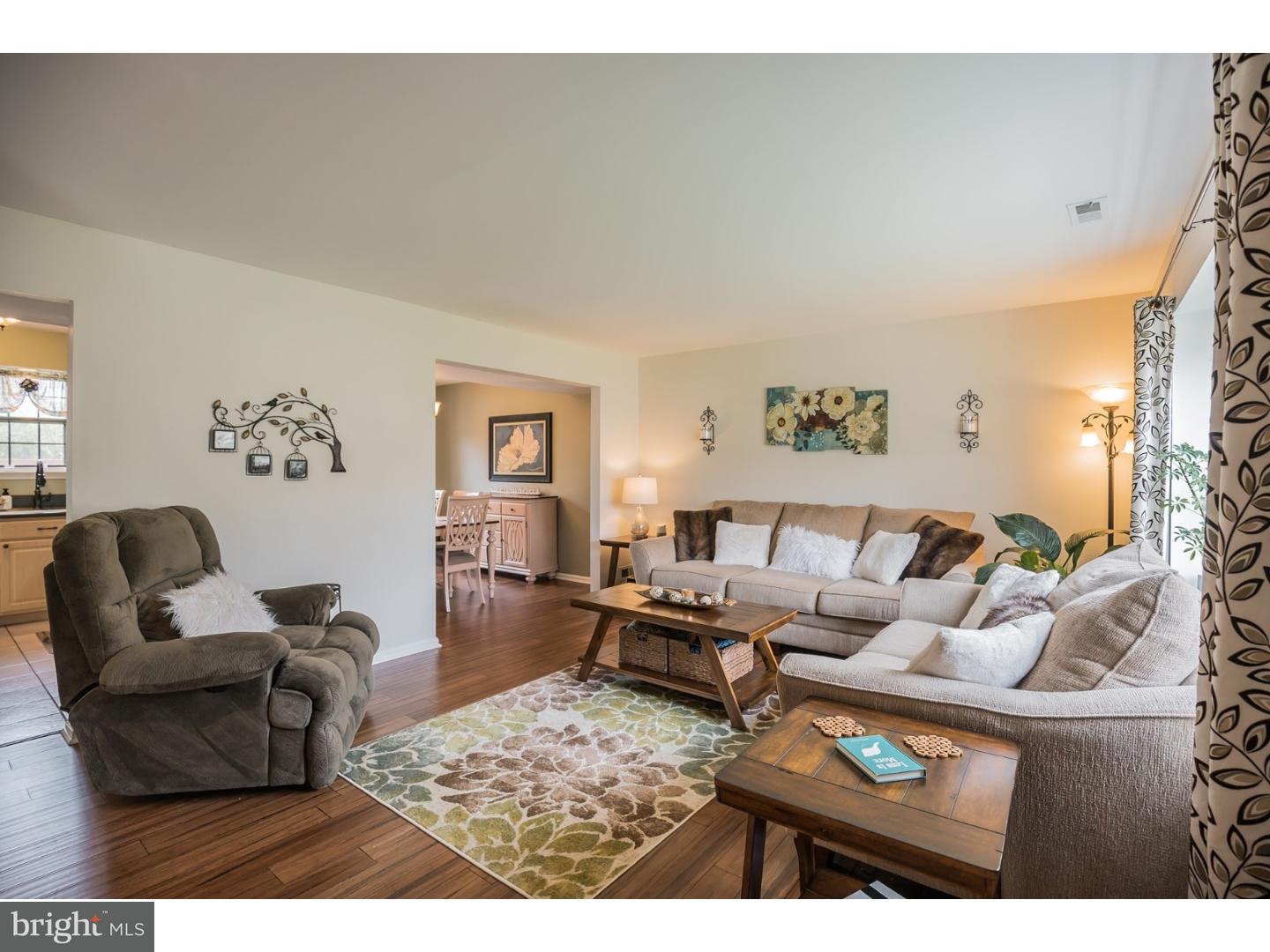 6 Rushwick Road Mount Laurel, NJ 08054 - Photo 3 of 25 Gallery Image 3