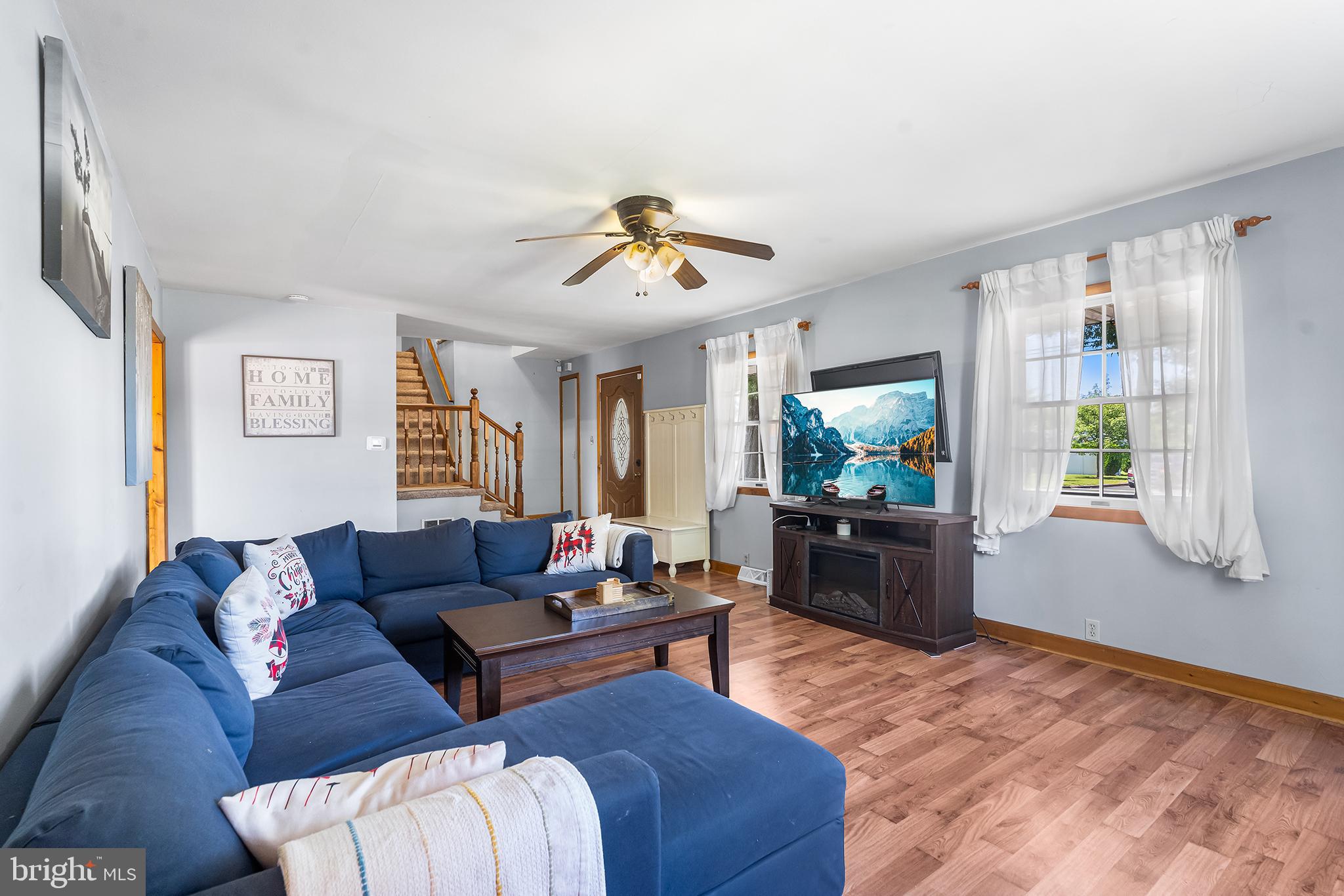 362 South Hook Road Pennsville, NJ 08070 - Photo 5 of 61 Gallery Image 5